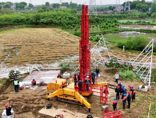 MT2D16 Erecting Transmission Tower MT2D16 Erecting Transmission Tower